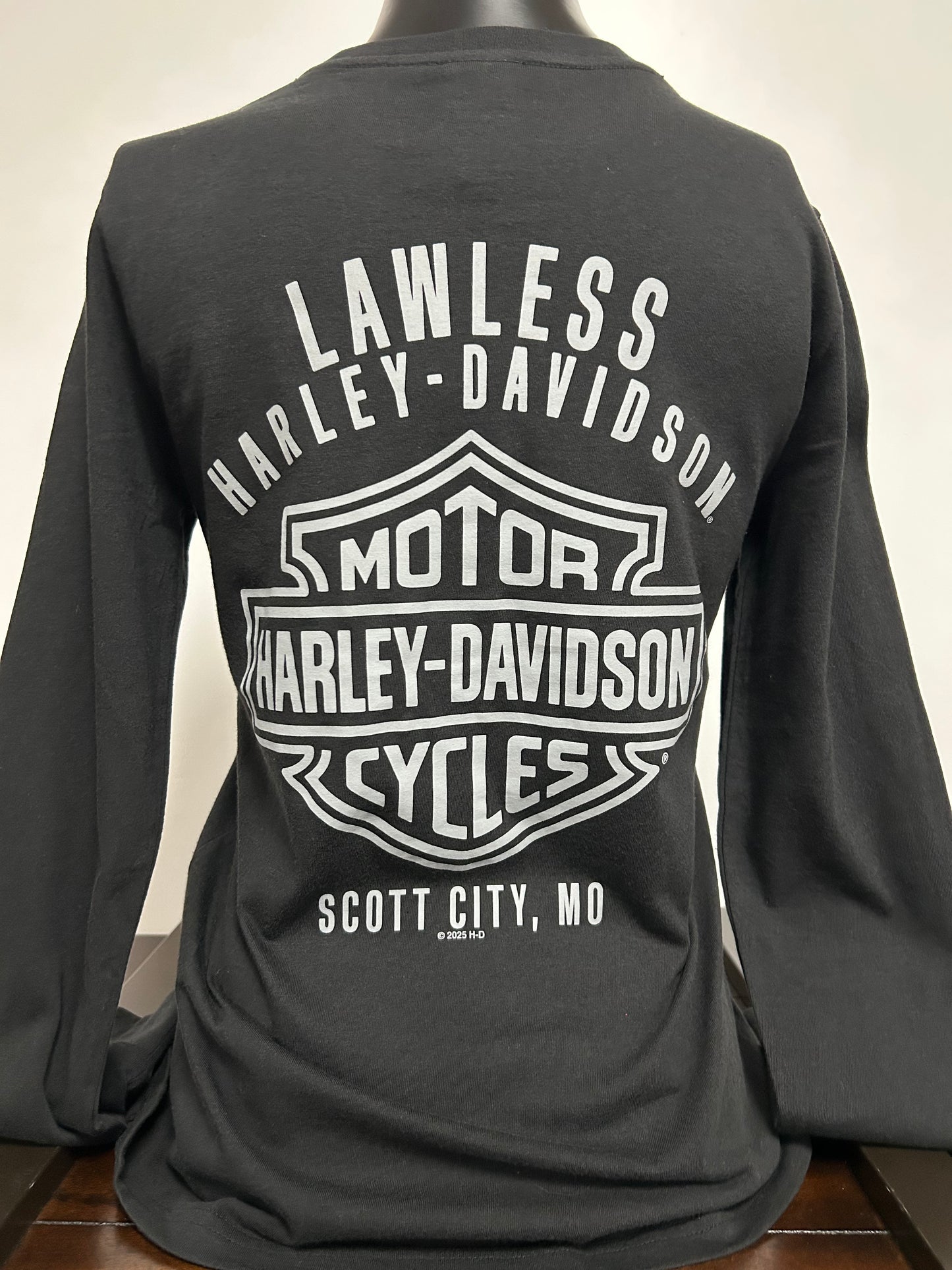 Yuletide Script Women's Long Sleeve