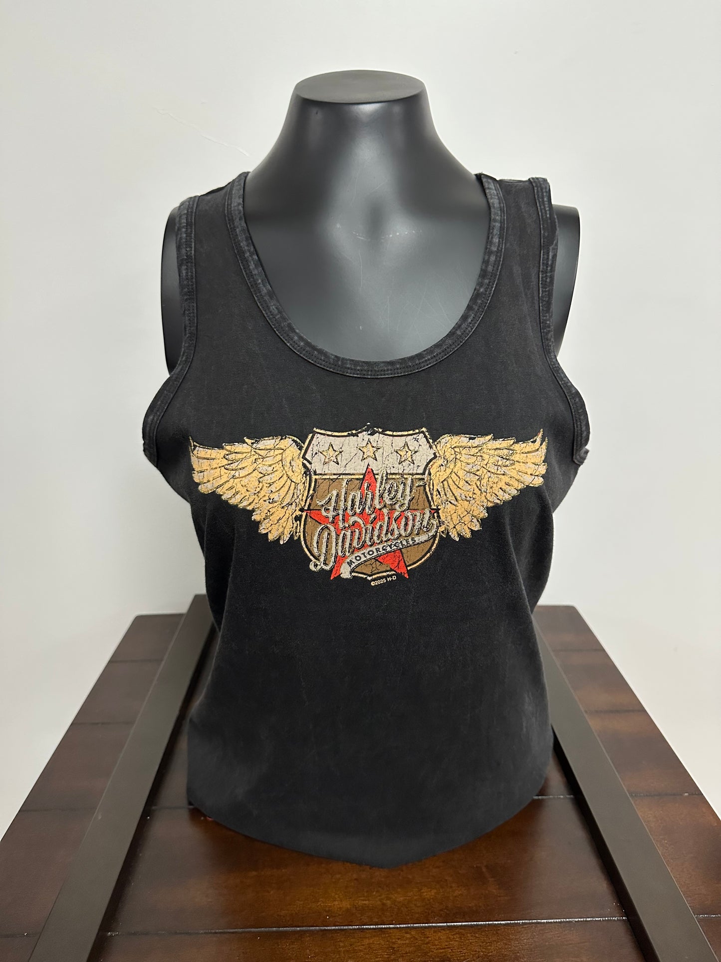 Winged Badge Tank