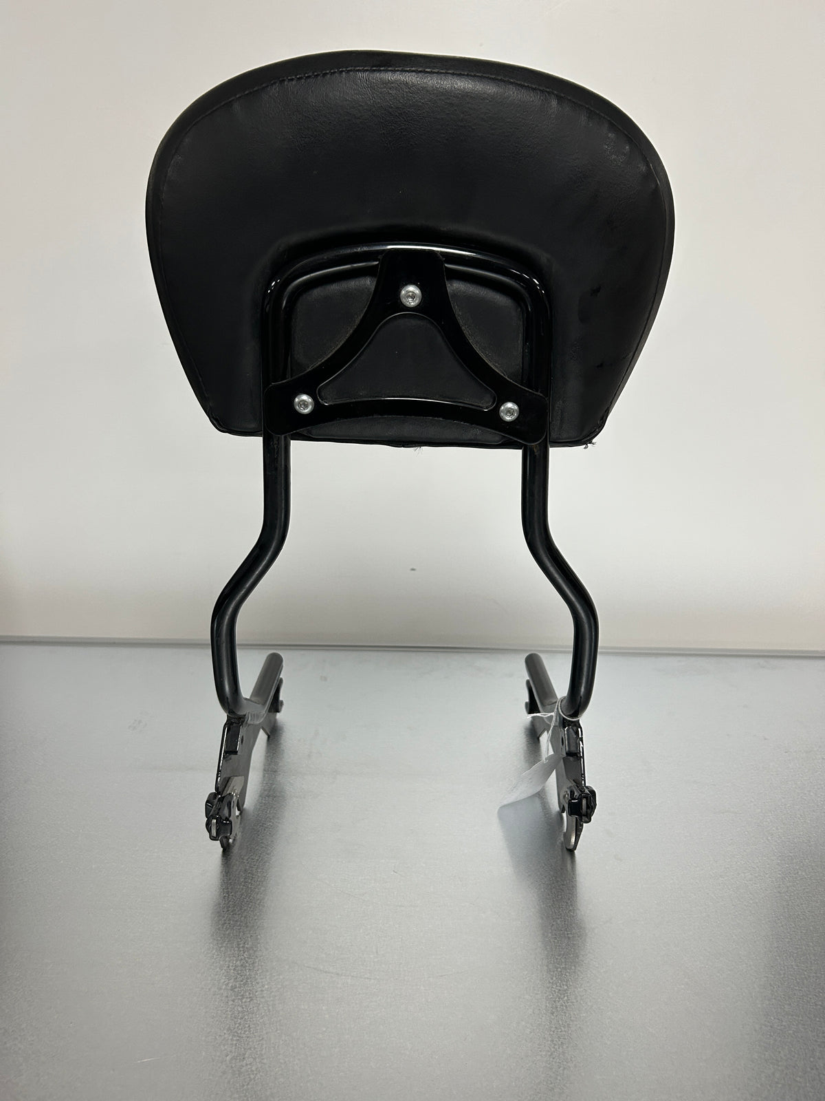2018 UP SOFTAIL SMALL BACKREST IN BLACK