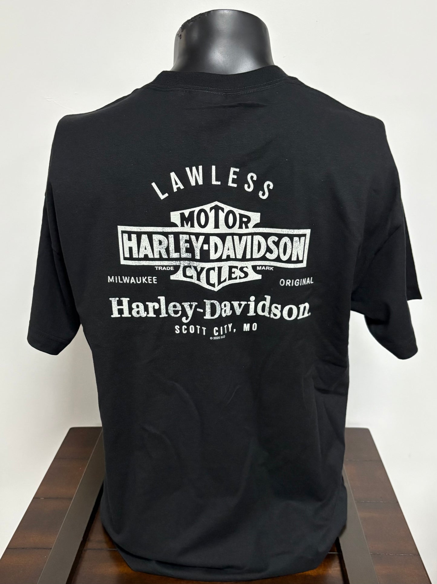 Fast & Fearless Tee