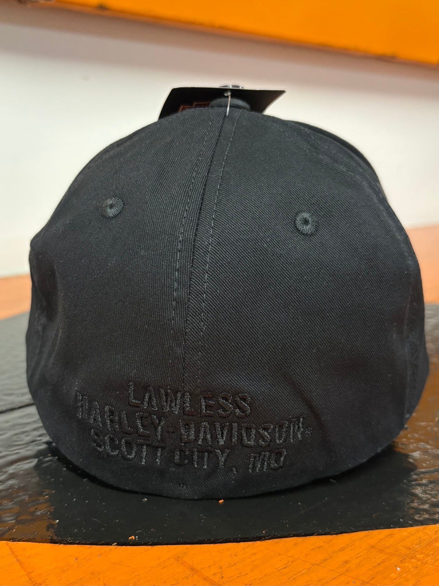 HD MO Black Fitted Hat