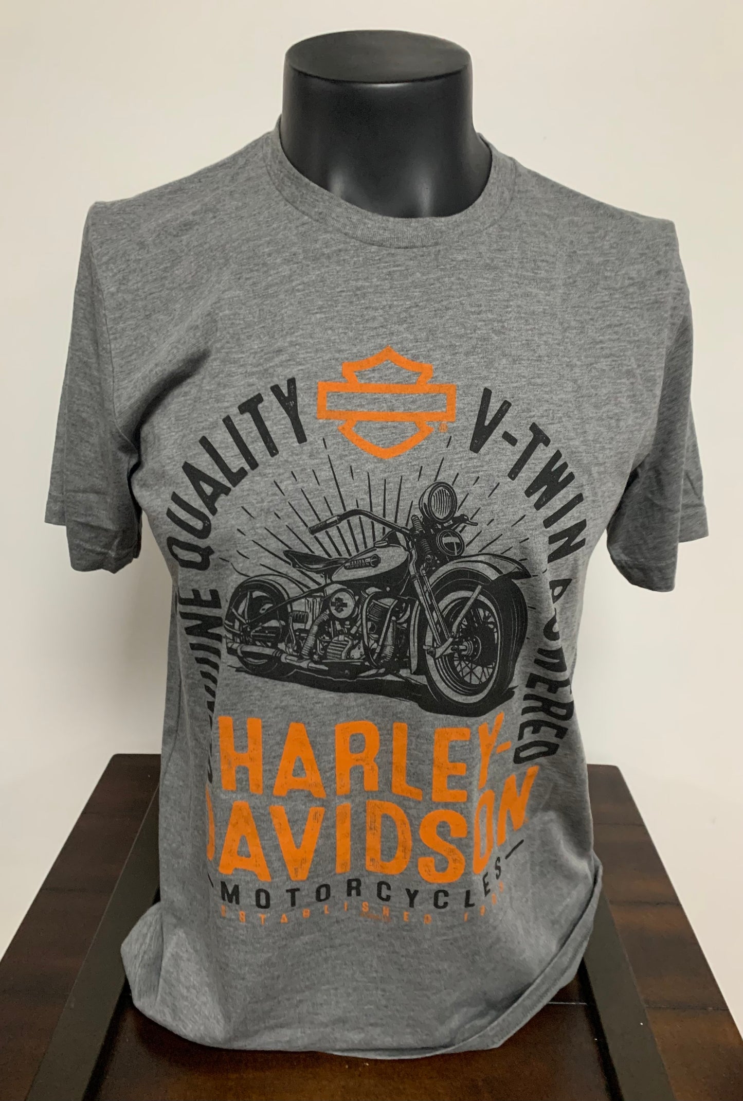 Aperture Men's Short Sleeve Tee