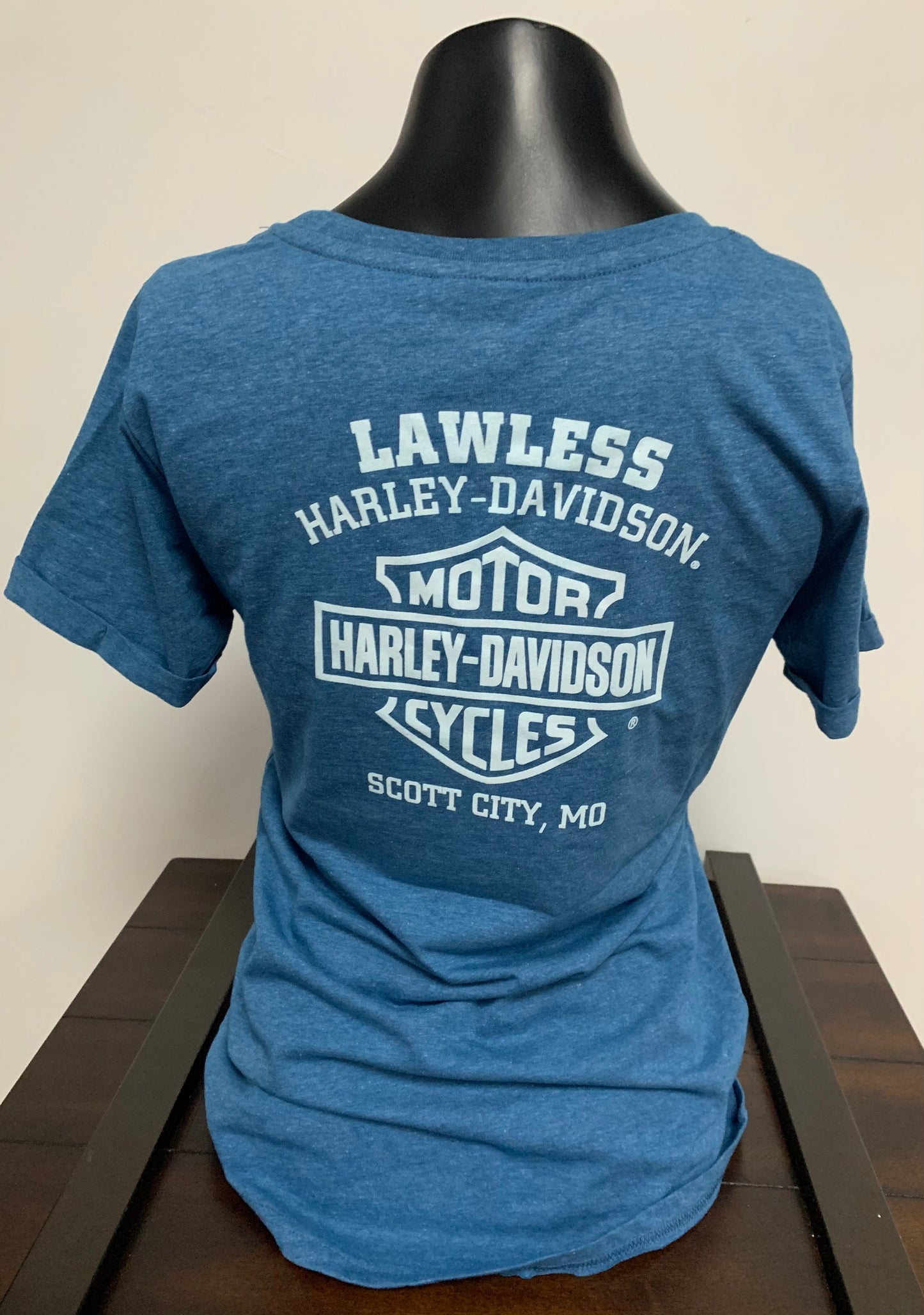 Salute Women's Short Sleeve Tee
