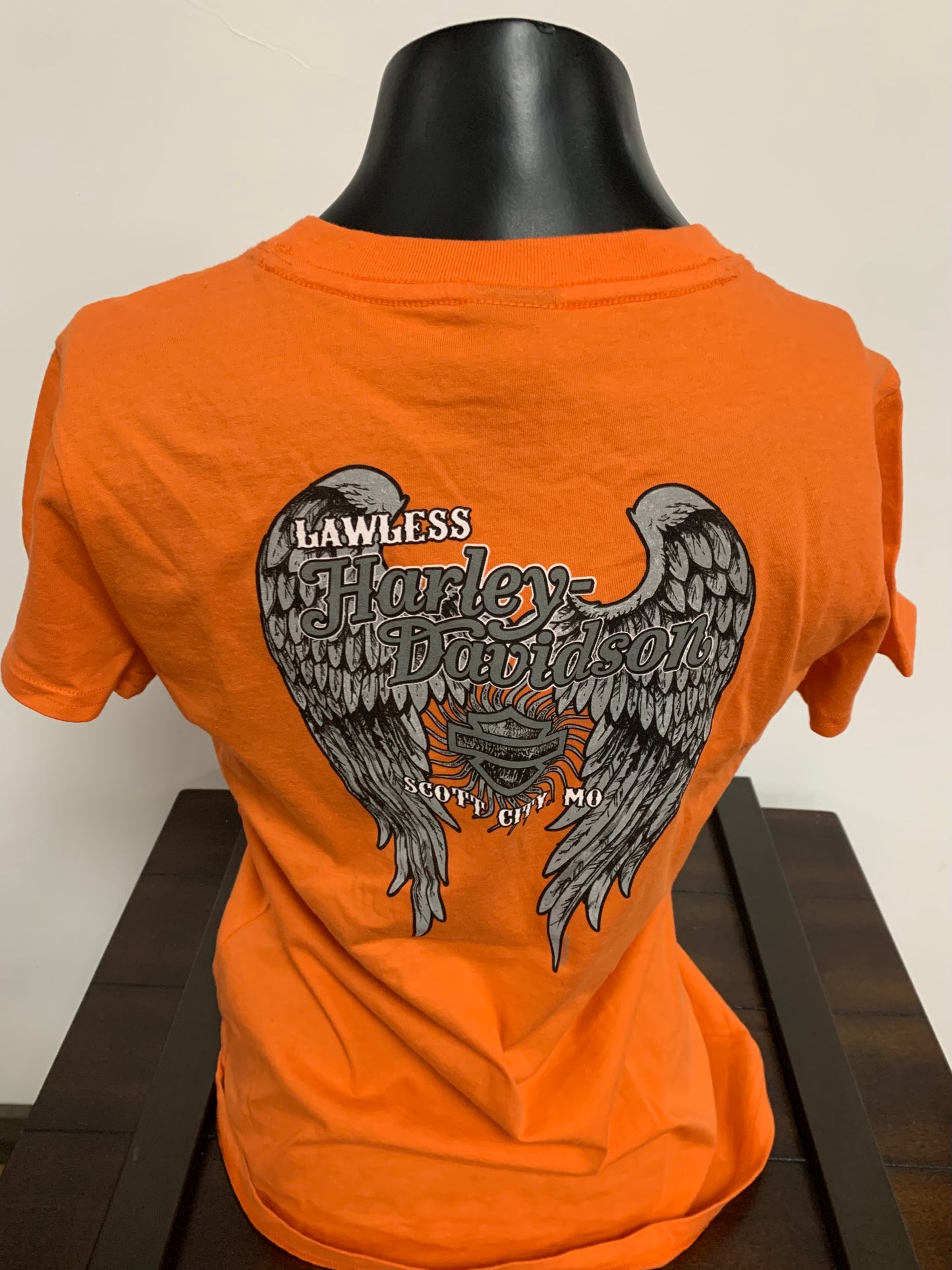 HD B&S Outline Women's Short Sleeve Tee