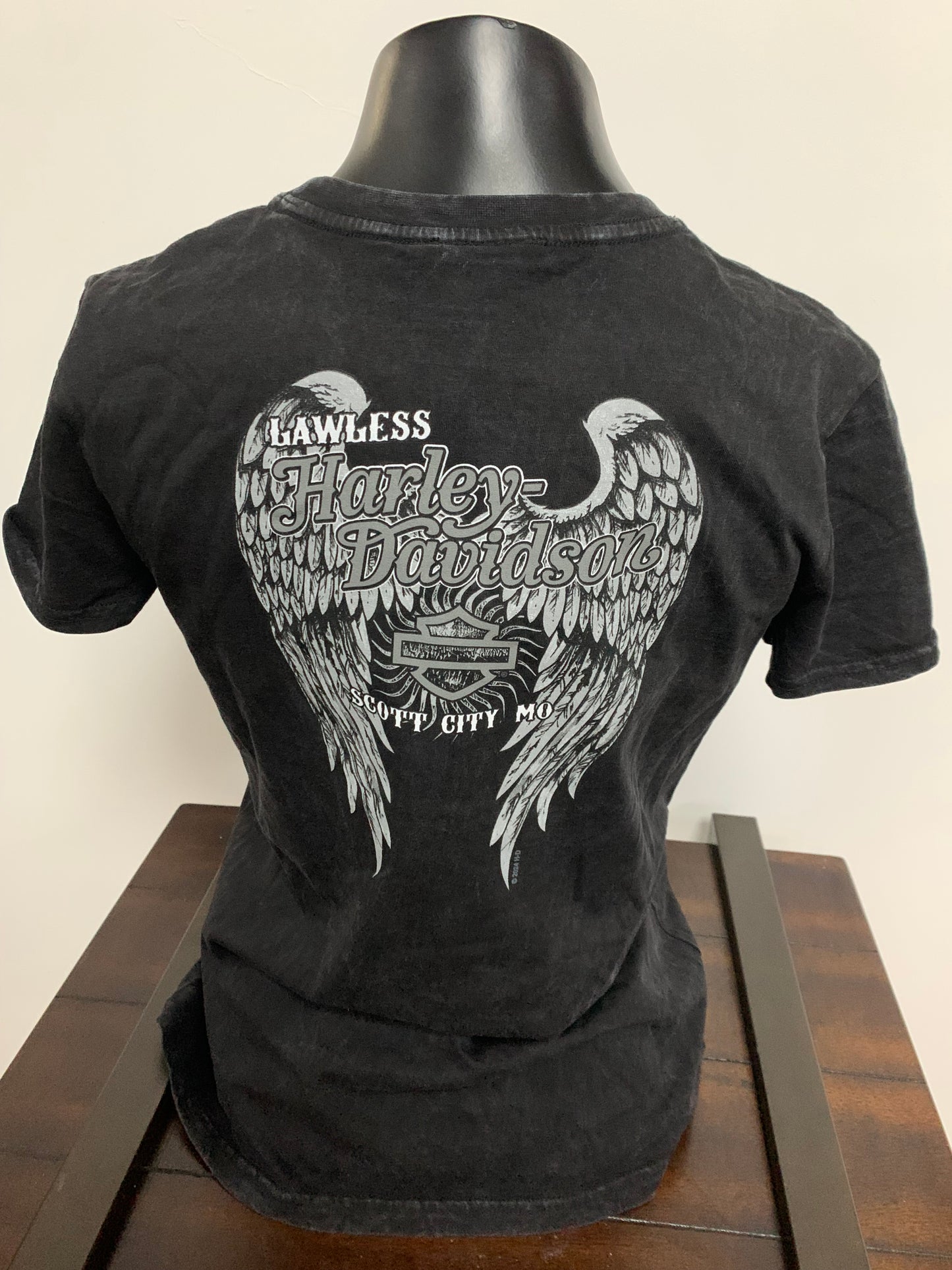 Swirl HD Women's Short Sleeve Tee