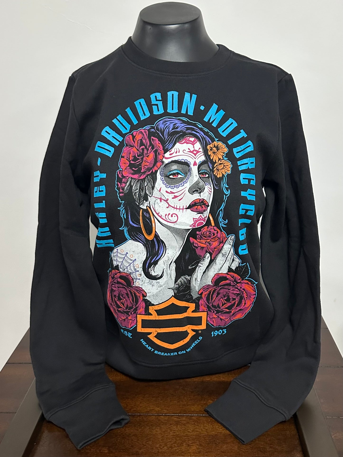 The Look Women's Crewneck