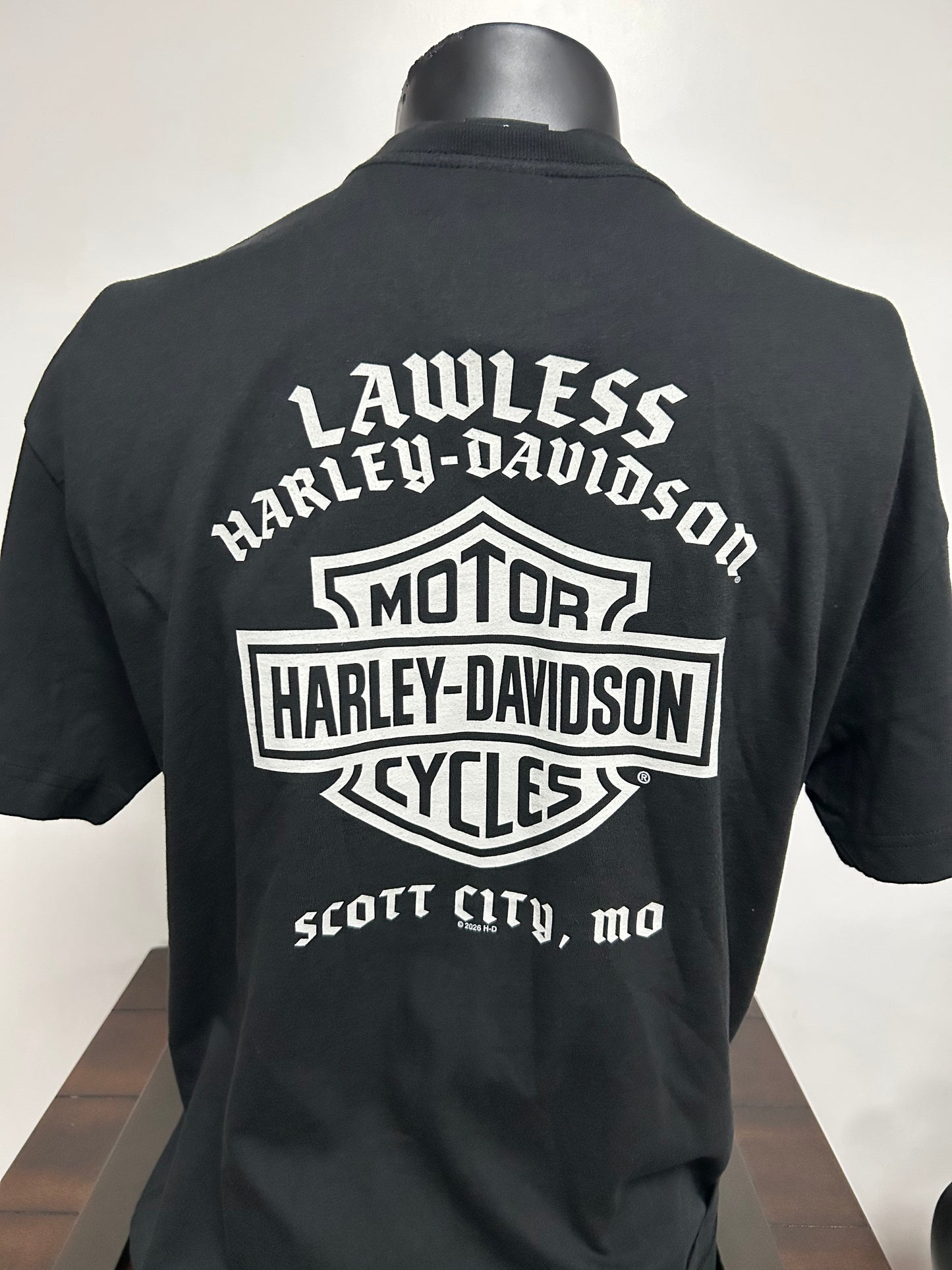OL' Scorpion Men's Tee