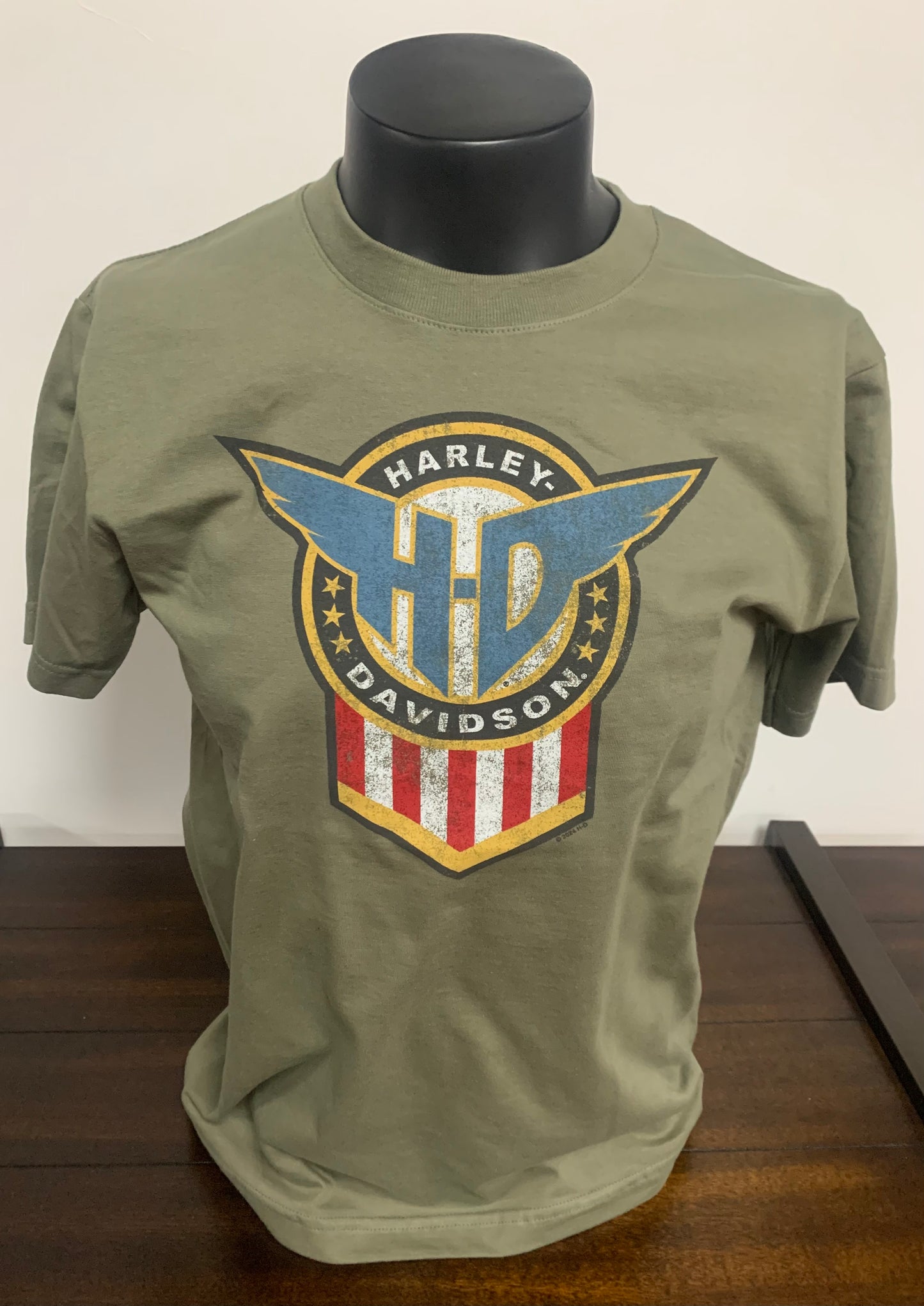 Vintage Shield Mens Short Sleeve Tee