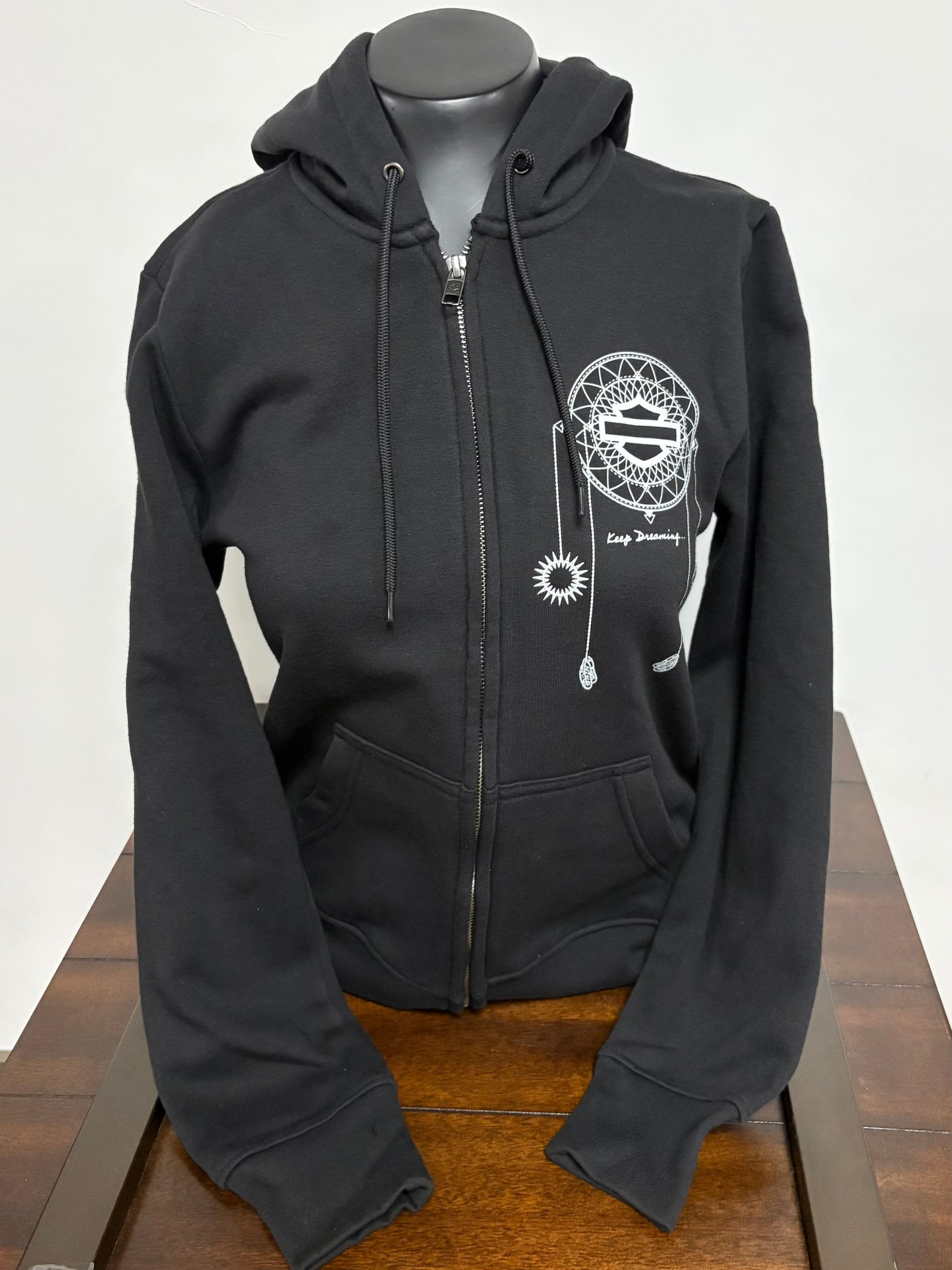 HD Keep Dreaming Women's Zip up