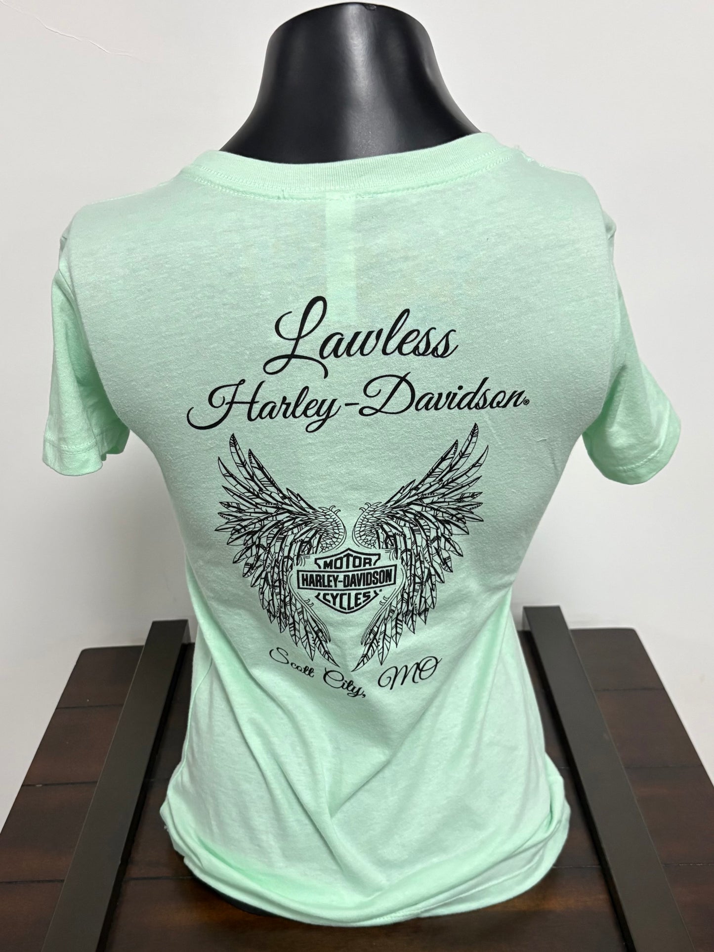 HD Sakura Women's Tee