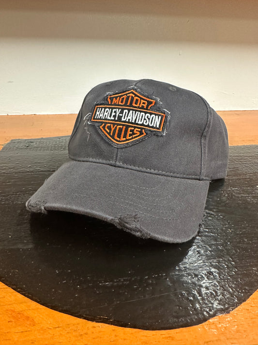 HD Distressed B&S Hat