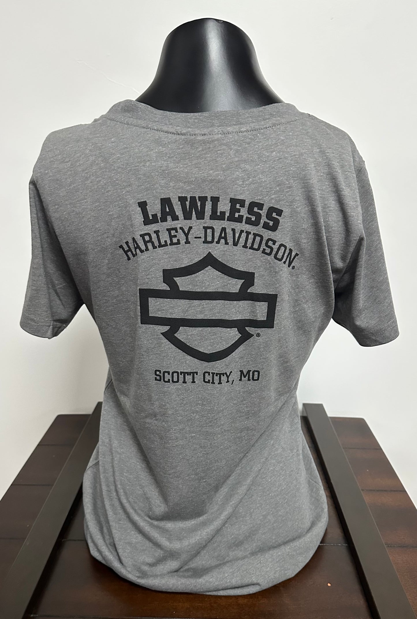 HD Labyrinth Tee