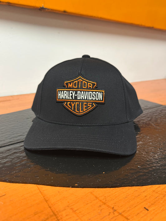 Valin Snapback Ballcap Black