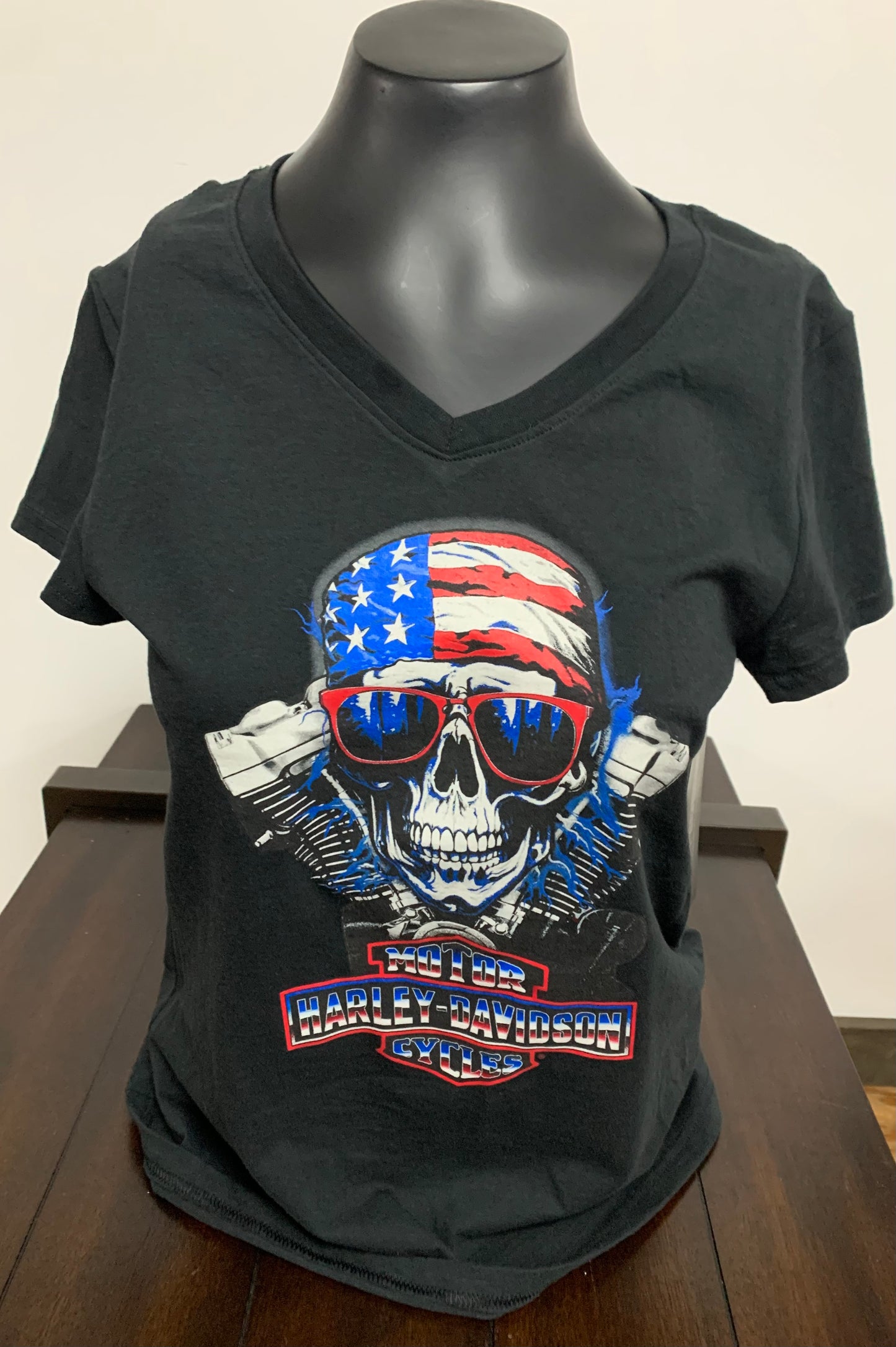 Ameri-Skull Womens Short Sleeve Tee