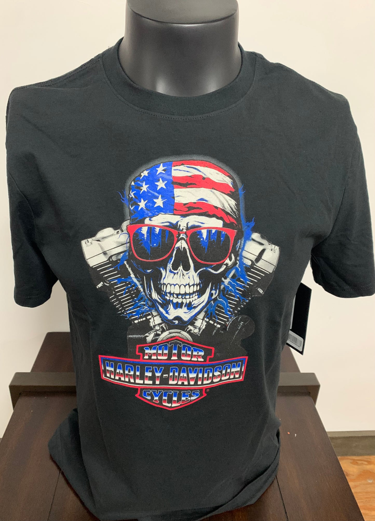 Ameri-Skull Mens Short Sleeve Tee