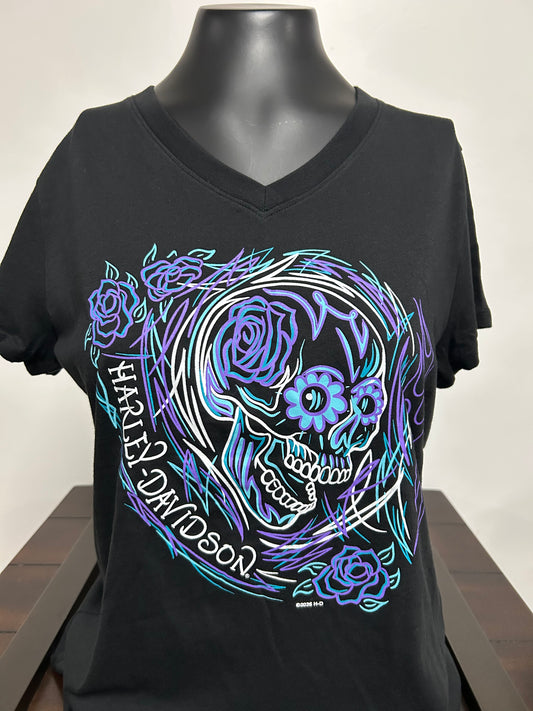 Skull Pinned Women's V-Neck Tee