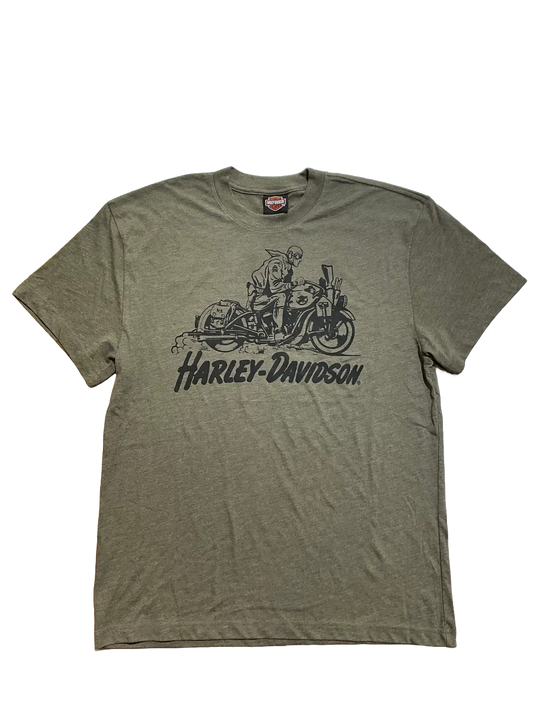 "Heroes" Men's Grape Leaf Heather Tee