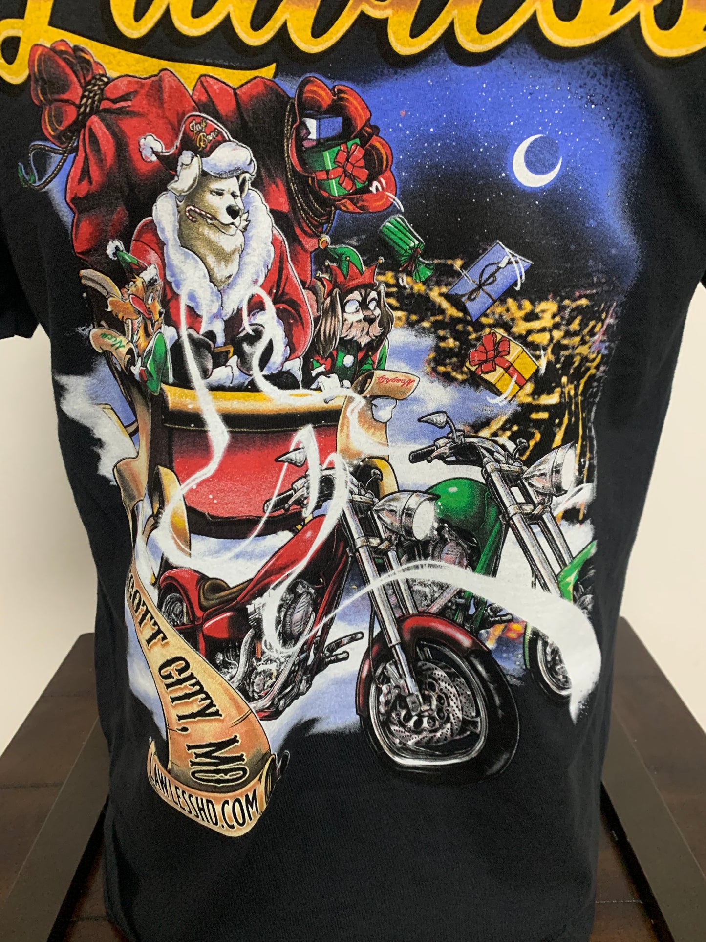 Lawless Sleigh Holiday Mens Short Sleeve Tee