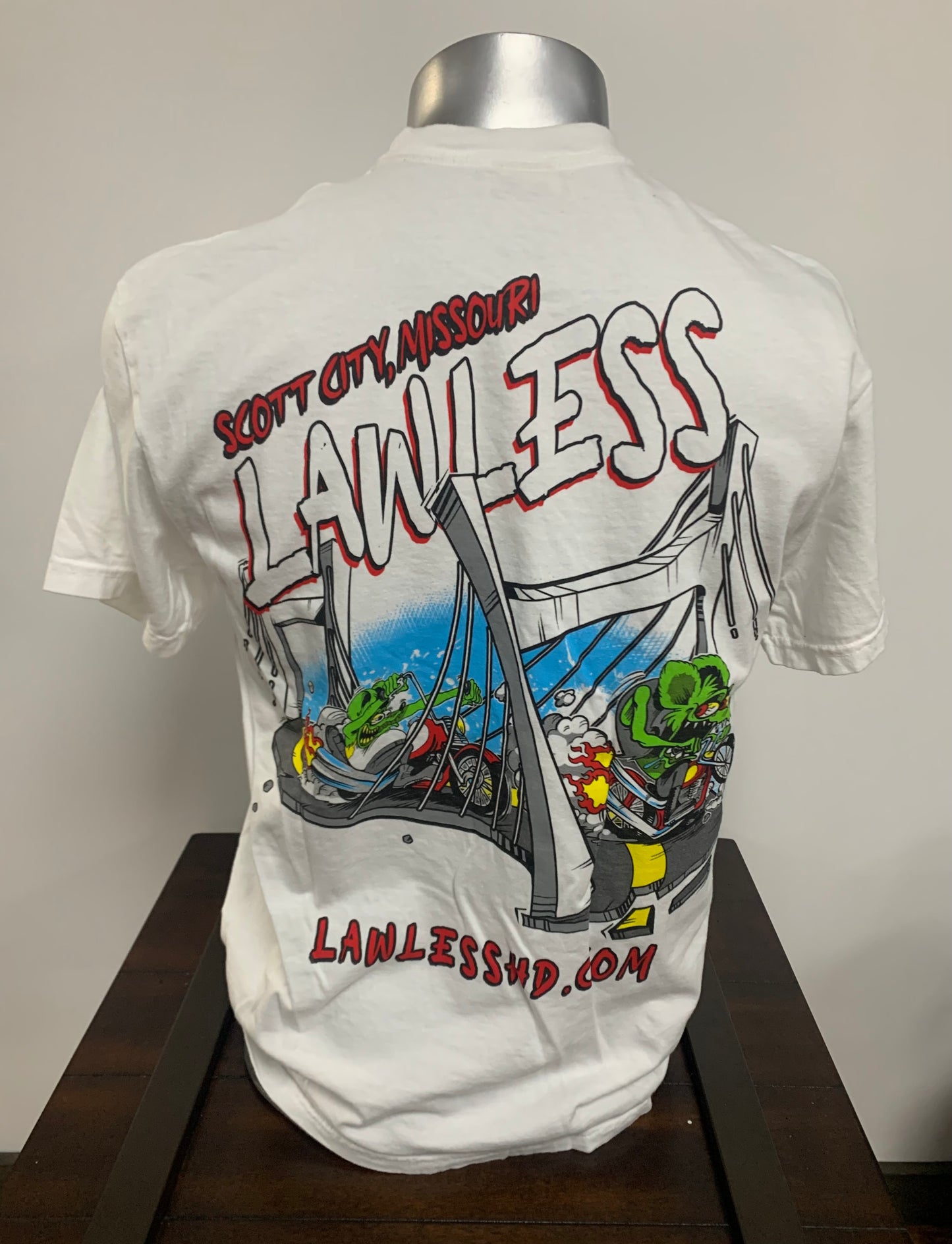 Lawless Ratfink Bridge Mens Short Sleeve Tee