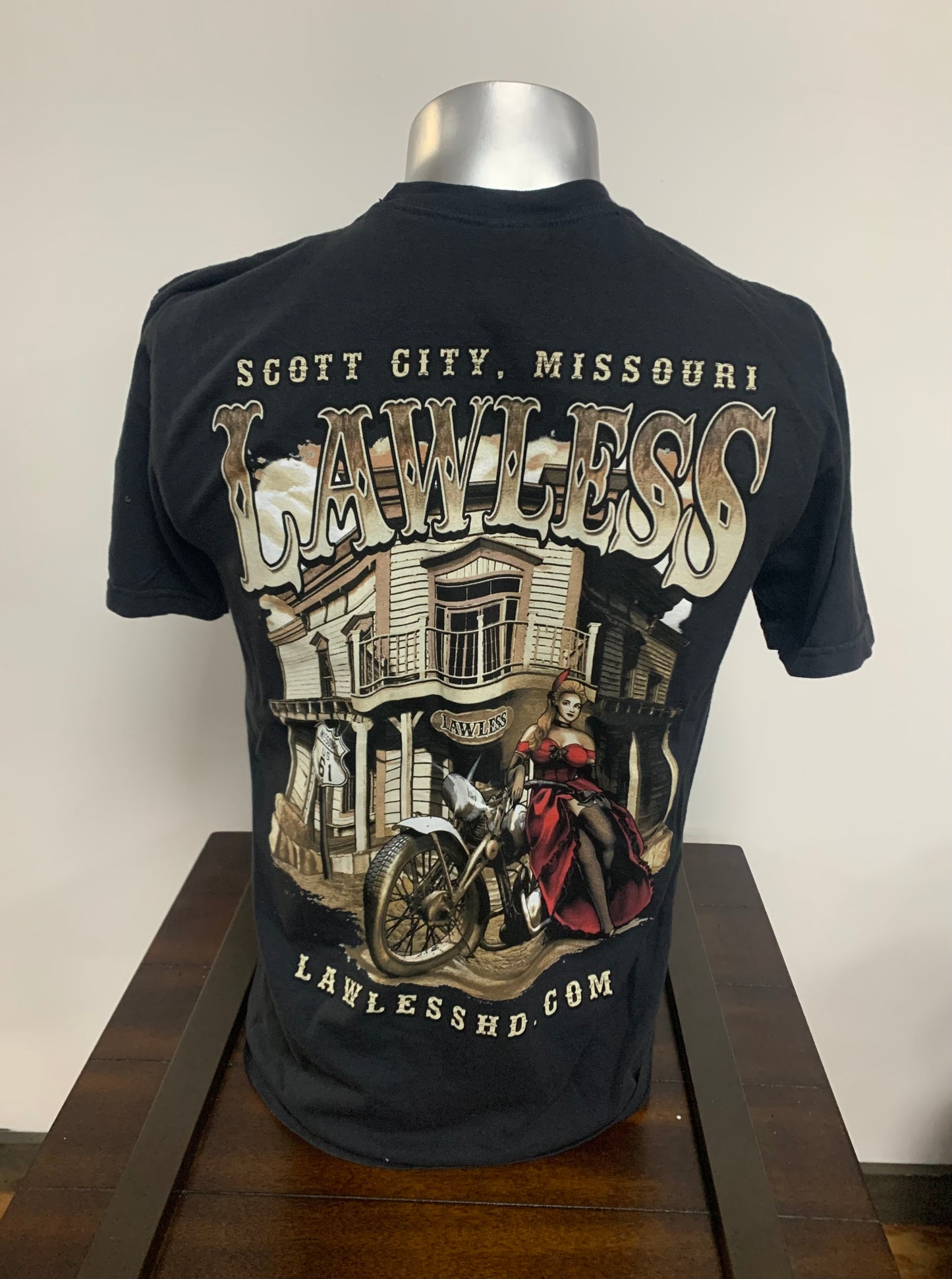 Lawless Saloon Mens Short Sleeve Tee